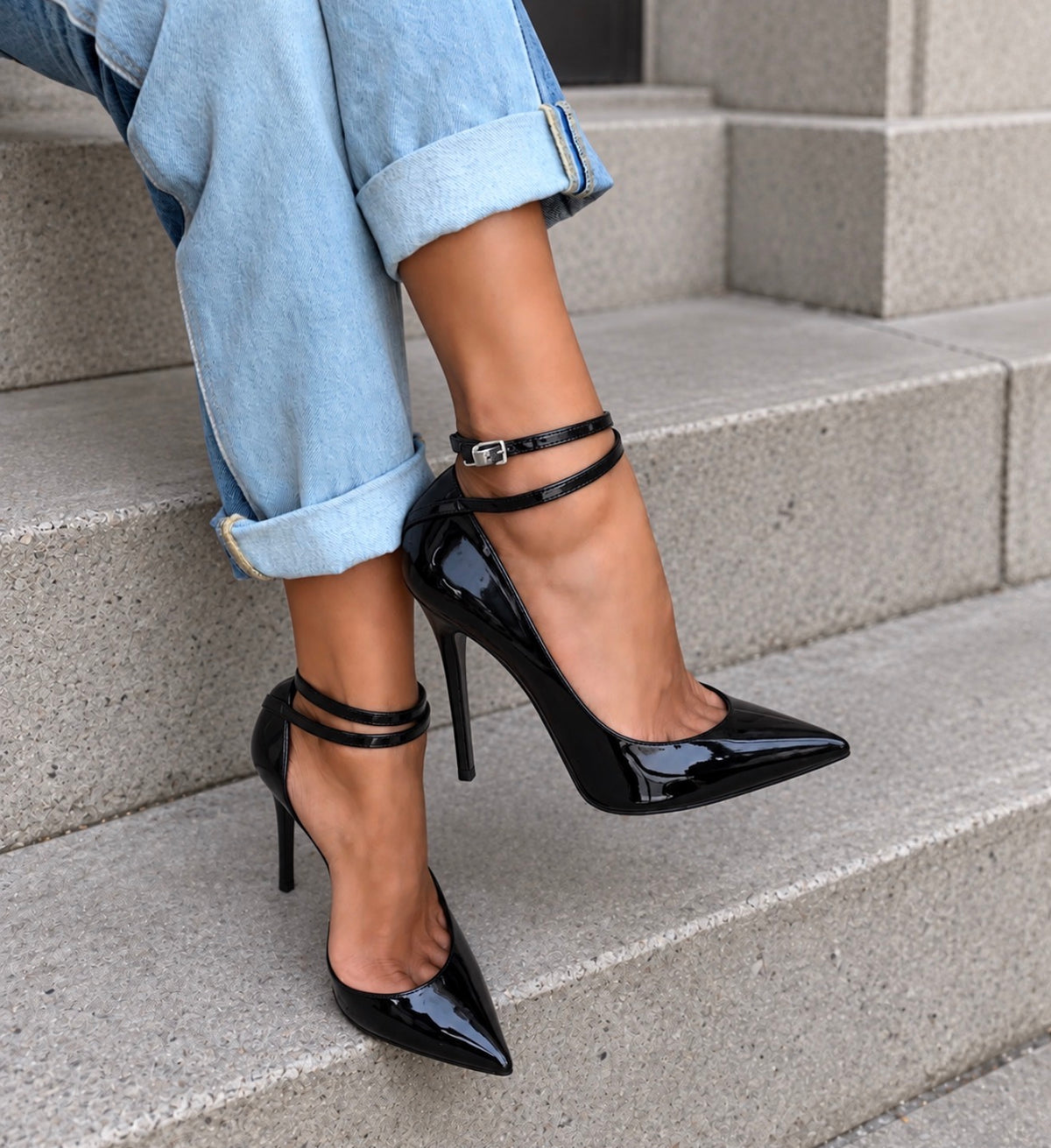 GIULIA BLACK PATENT PUMPS